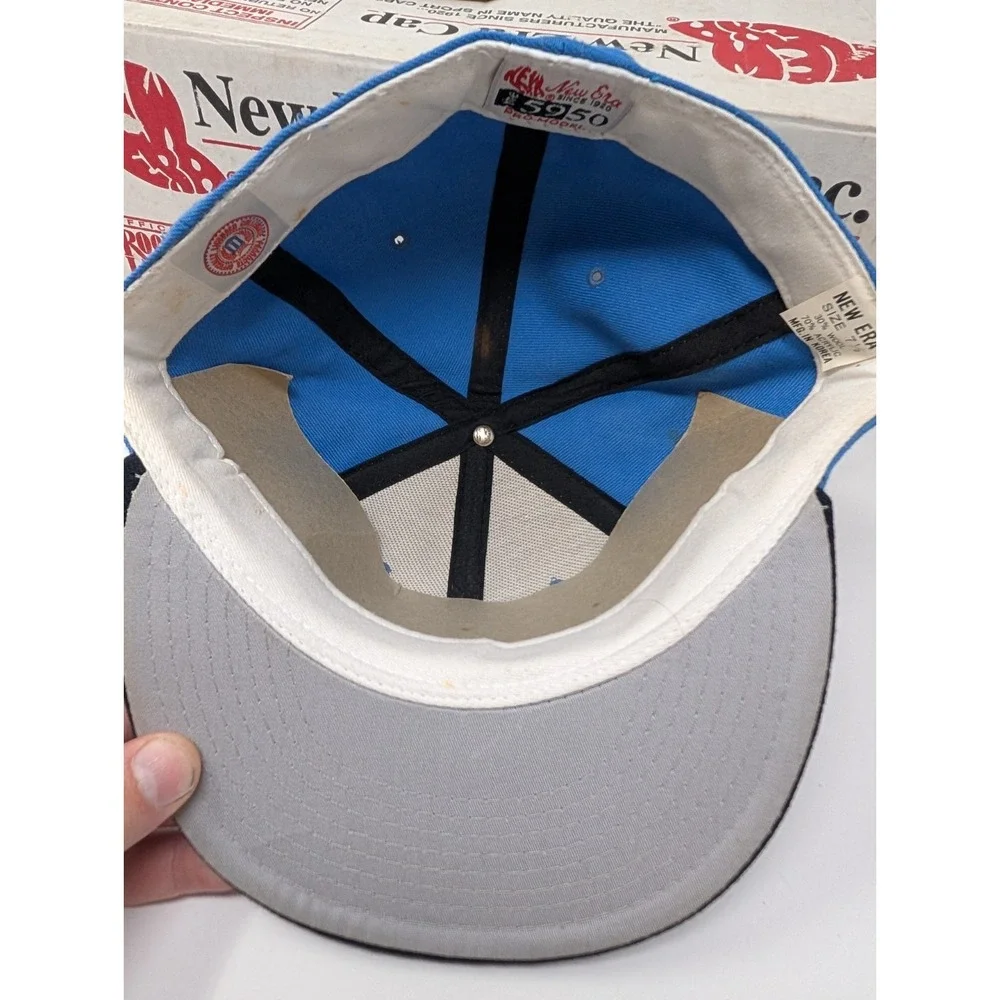 VINTAGE UNC Tar Heels Hat Cap Fitted Mens 7 1/2 NCAA Basketball 5950 New Era 90s